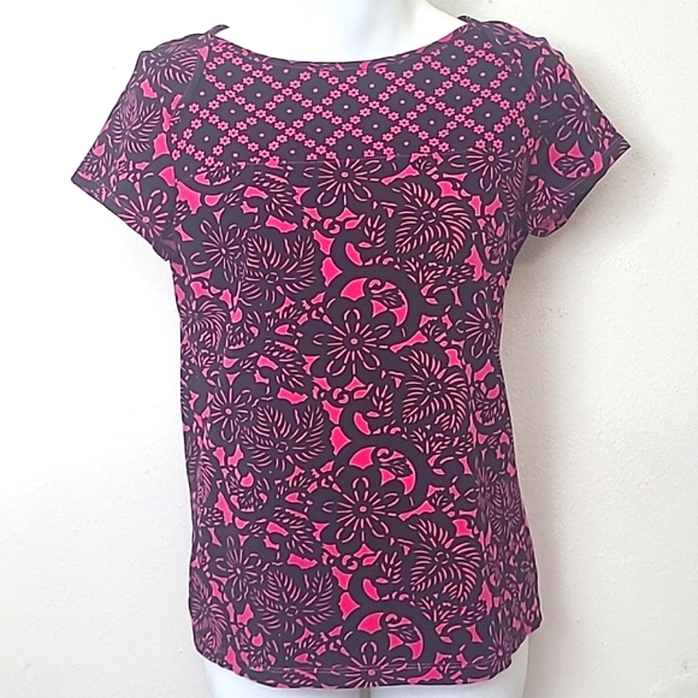 Hannah T-shirt short sleeve fuchsia bright pink black floral print boat neck - Picture 2 of 7